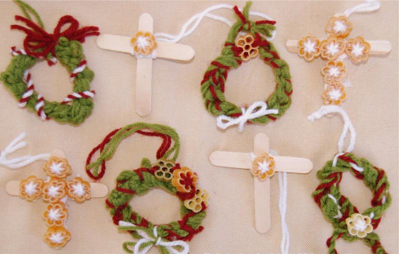 Christmas decorations from macaroni