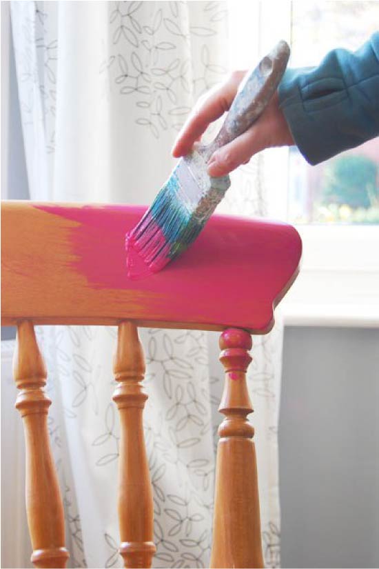 Kėdės tapyba