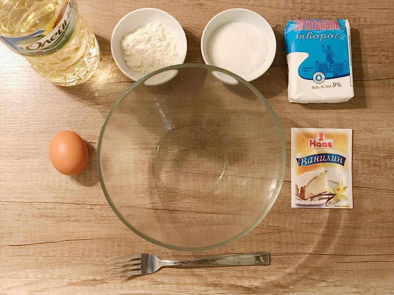 Ingredients for cheesecakes